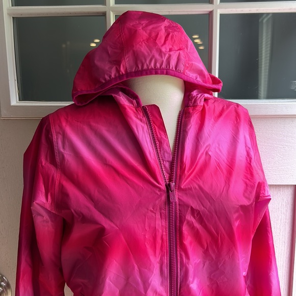Land’s End hooded rain coat - Picture 2 of 9